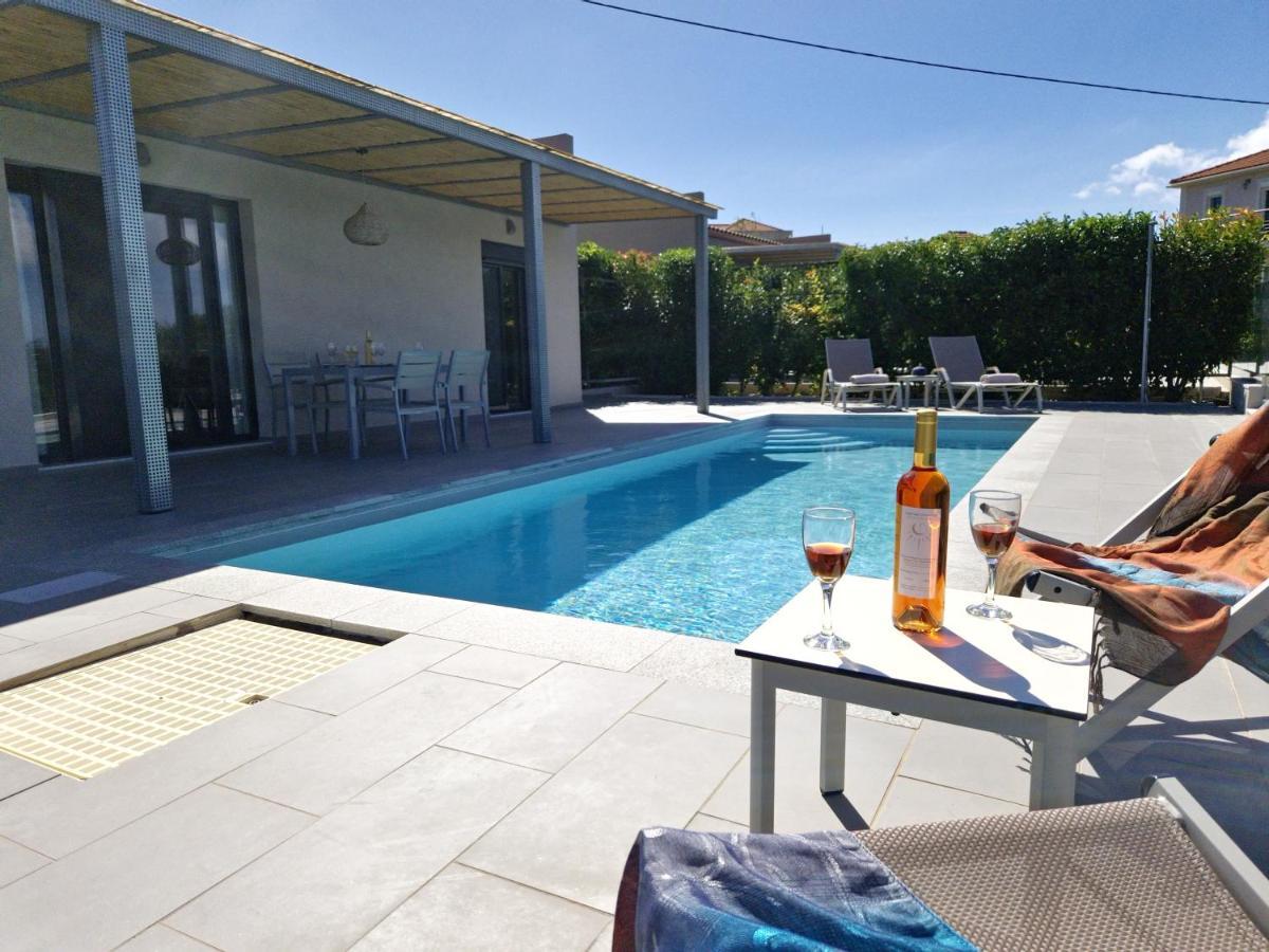 Onar - Luxury Villas Argostoli  Exterior photo